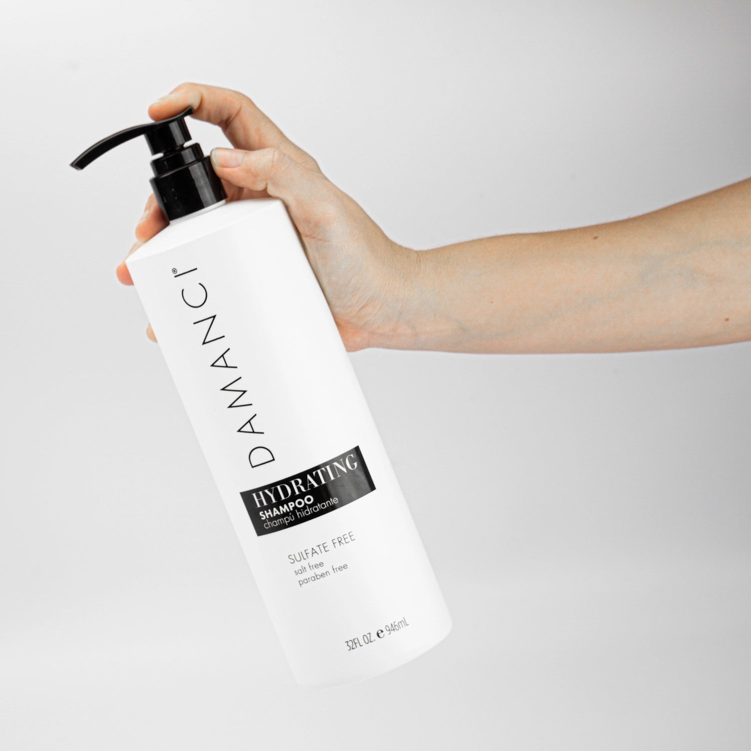 DAMANCI Hydrating Sulfate-Free Shampoo for Healthy, Revitalized Hair